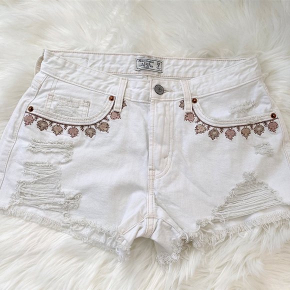 Abercrombie Womens Harper Low Rise Short, White, 0 - Picture 8 of 8